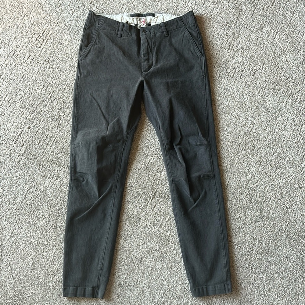 Relwen Chino Joggers (size 32)